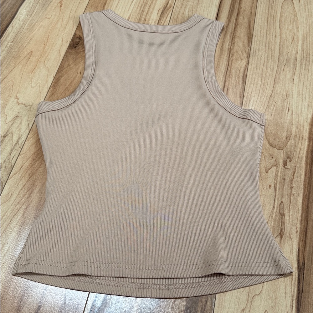 Sleeveless Ribbed Tan Top - Picture 2 of 4